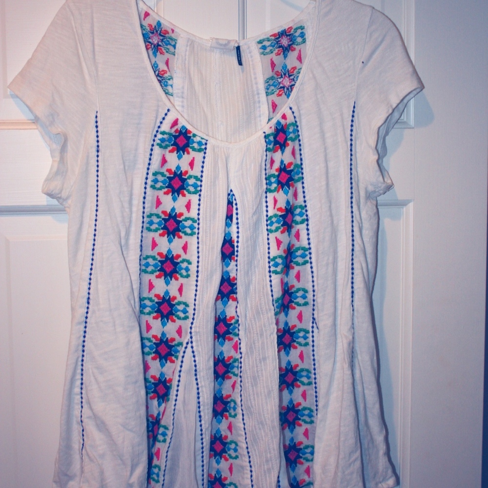Anthropologie Akemi + Kim t-shirt